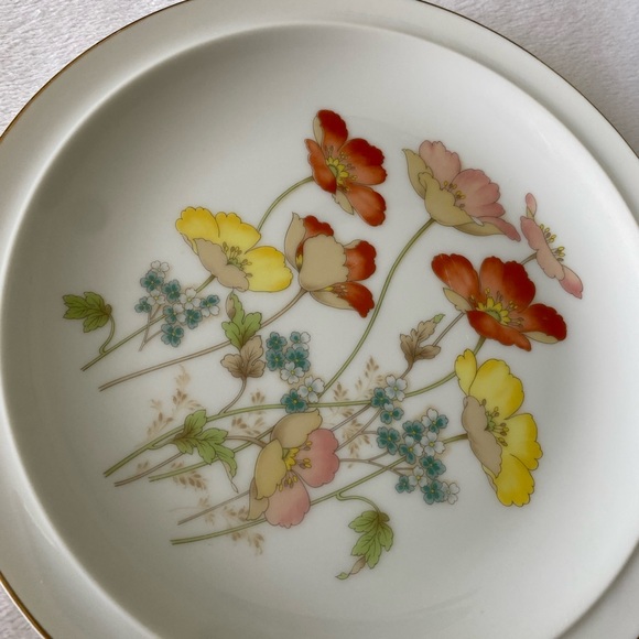 Four vintage painted poppy dessert plates - Picture 2 of 7
